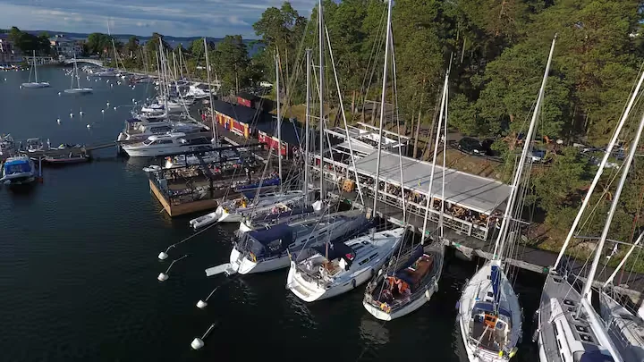 Marina von Saltsjöbaden in der Villa Bianca auf Älgö bei Stockholm